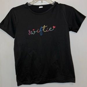 Taylor Swift small Short sleeve T Shirt